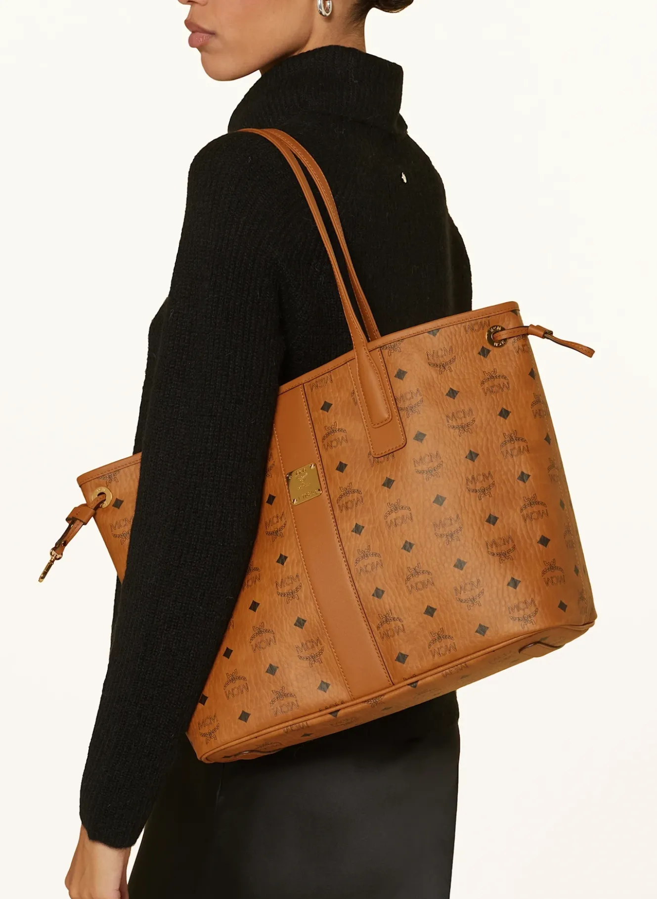 Shopper LIZ MEDIUM zum Wenden mit Pouch