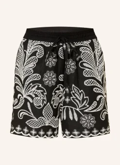 Shorts mit Leinen