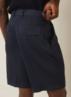 Shorts mit Leinen