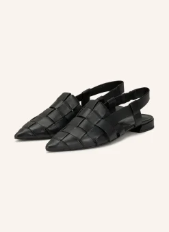 Slingballerinas