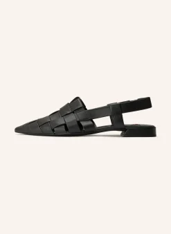 Slingballerinas