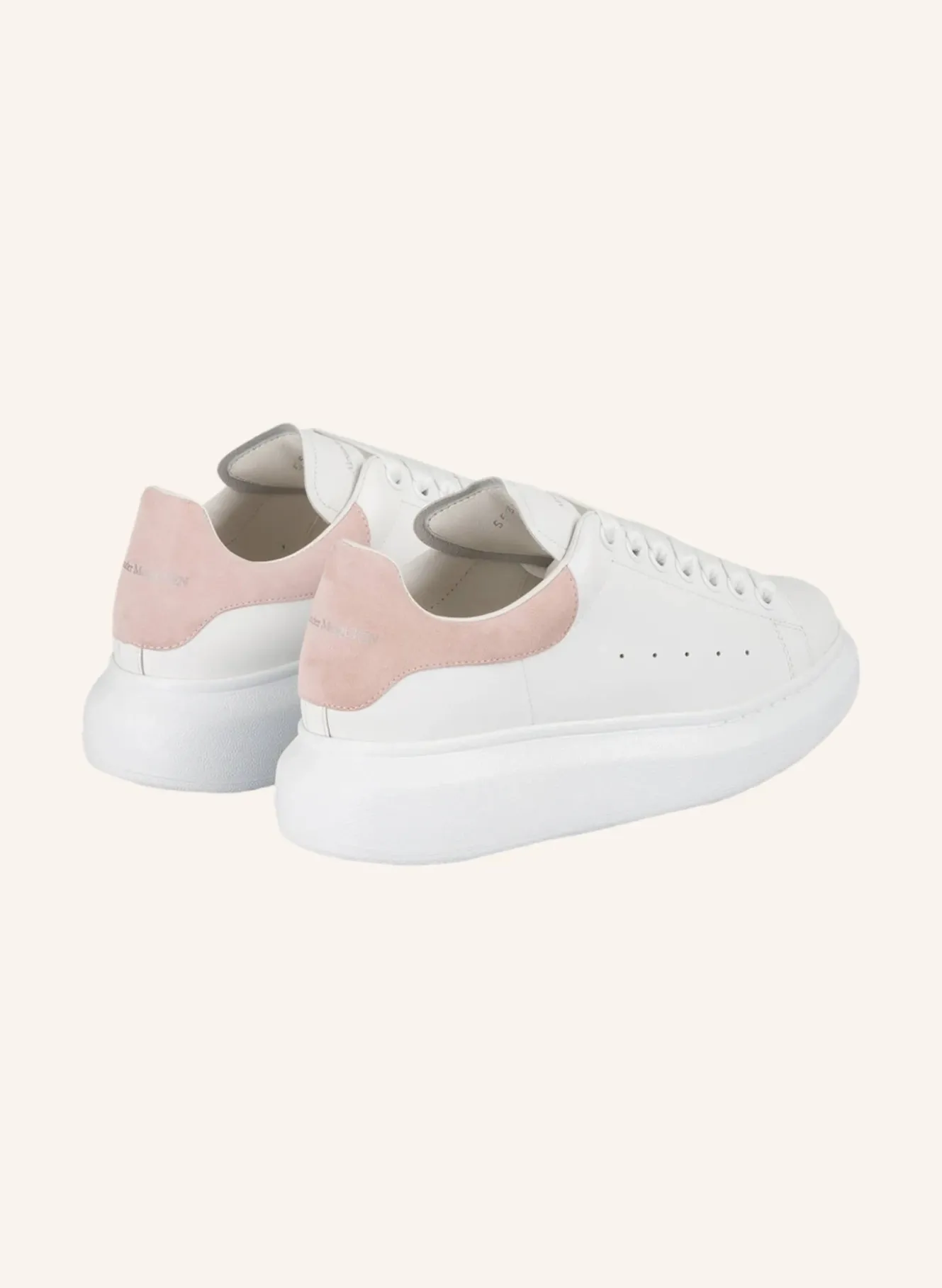 Sneaker