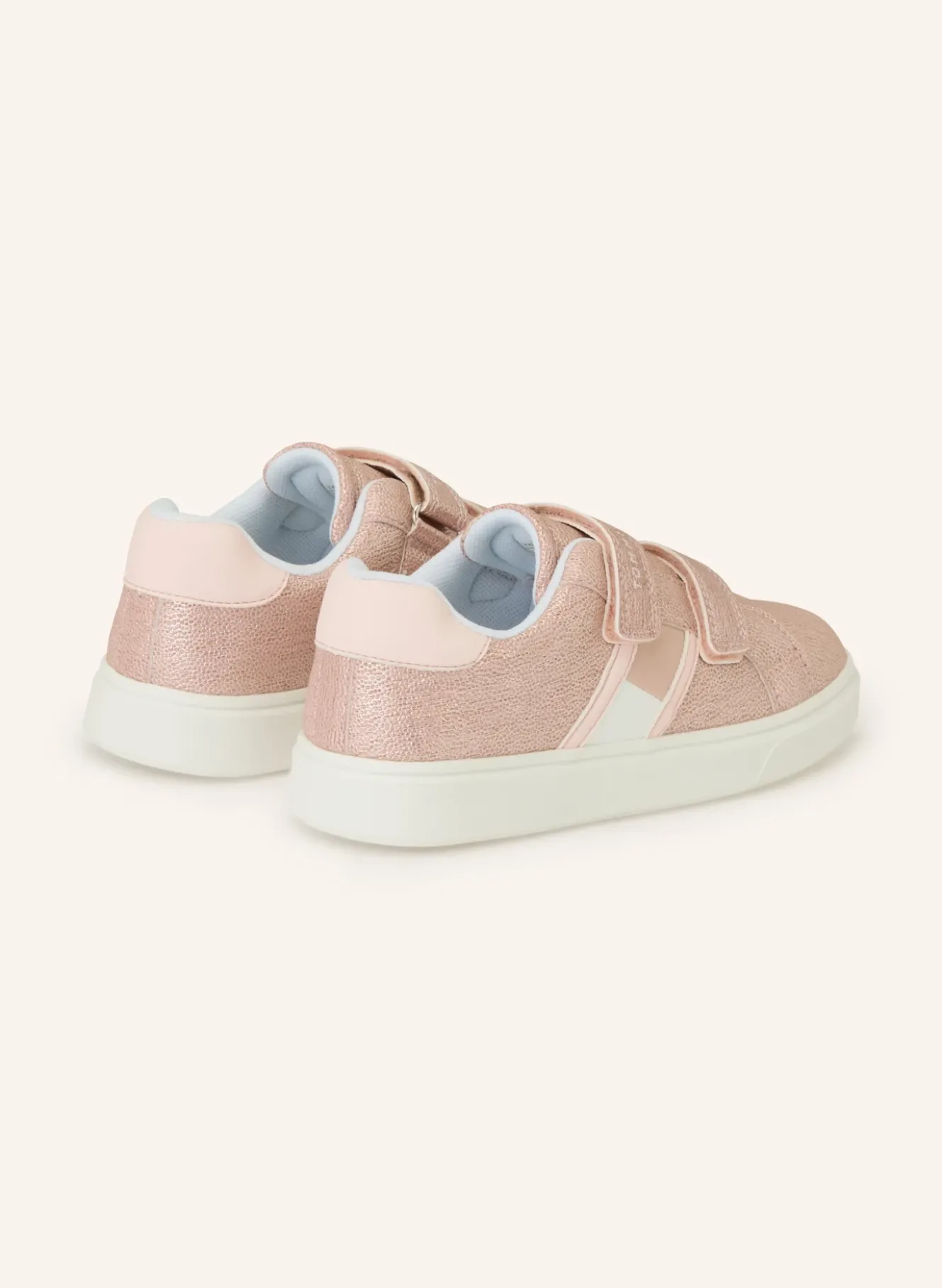 Sneaker
