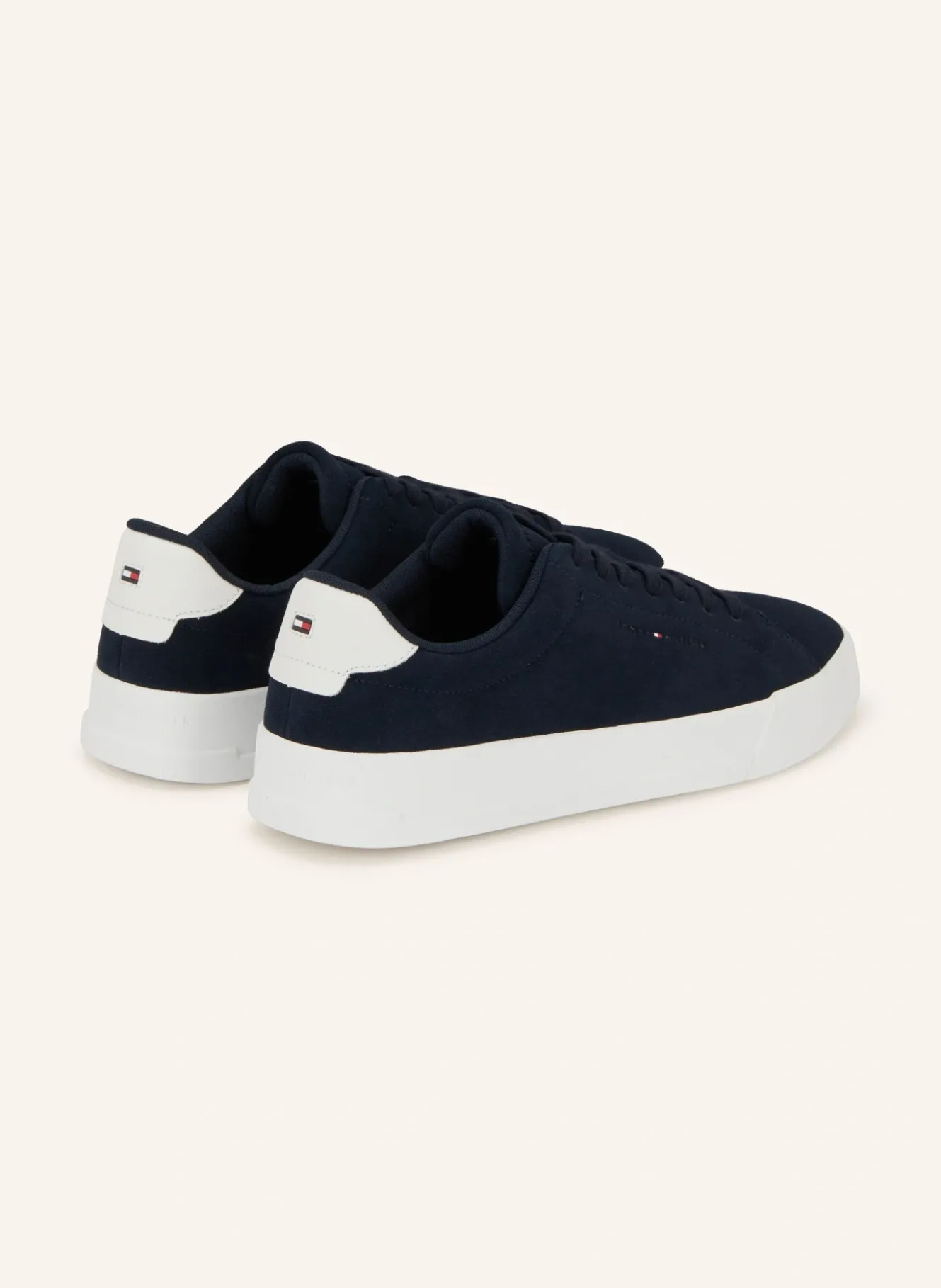 Sneaker