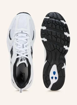 Sneaker 530