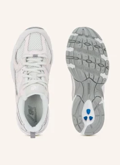 Sneaker 530