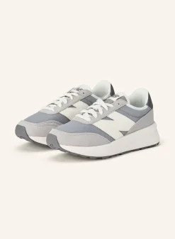 Sneaker 370