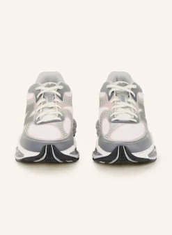 Sneaker 2000