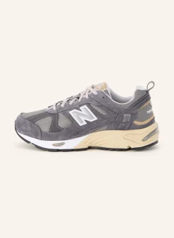 Sneaker 878