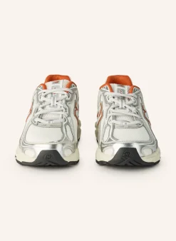 Sneaker 740