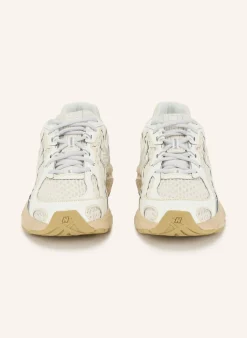 Sneaker 740