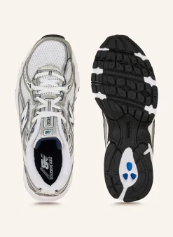 Sneaker 740