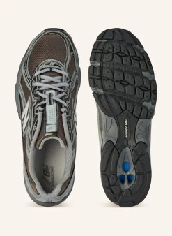 Sneaker 740