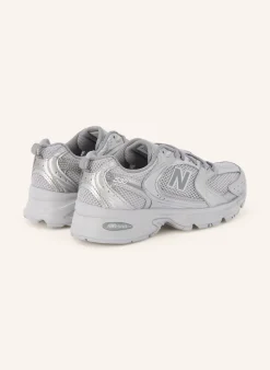 Sneaker 530