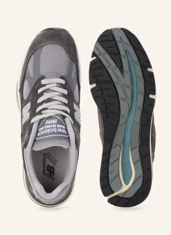 Sneaker 991