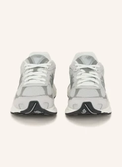 Sneaker ABZORB 2010