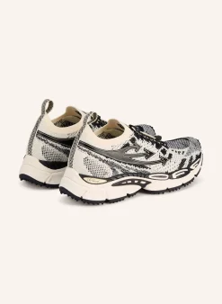 Sneaker BE RIGHT BACK