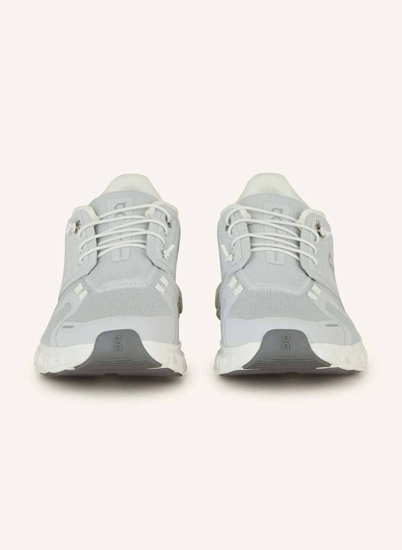 Sneaker CLOUD 6