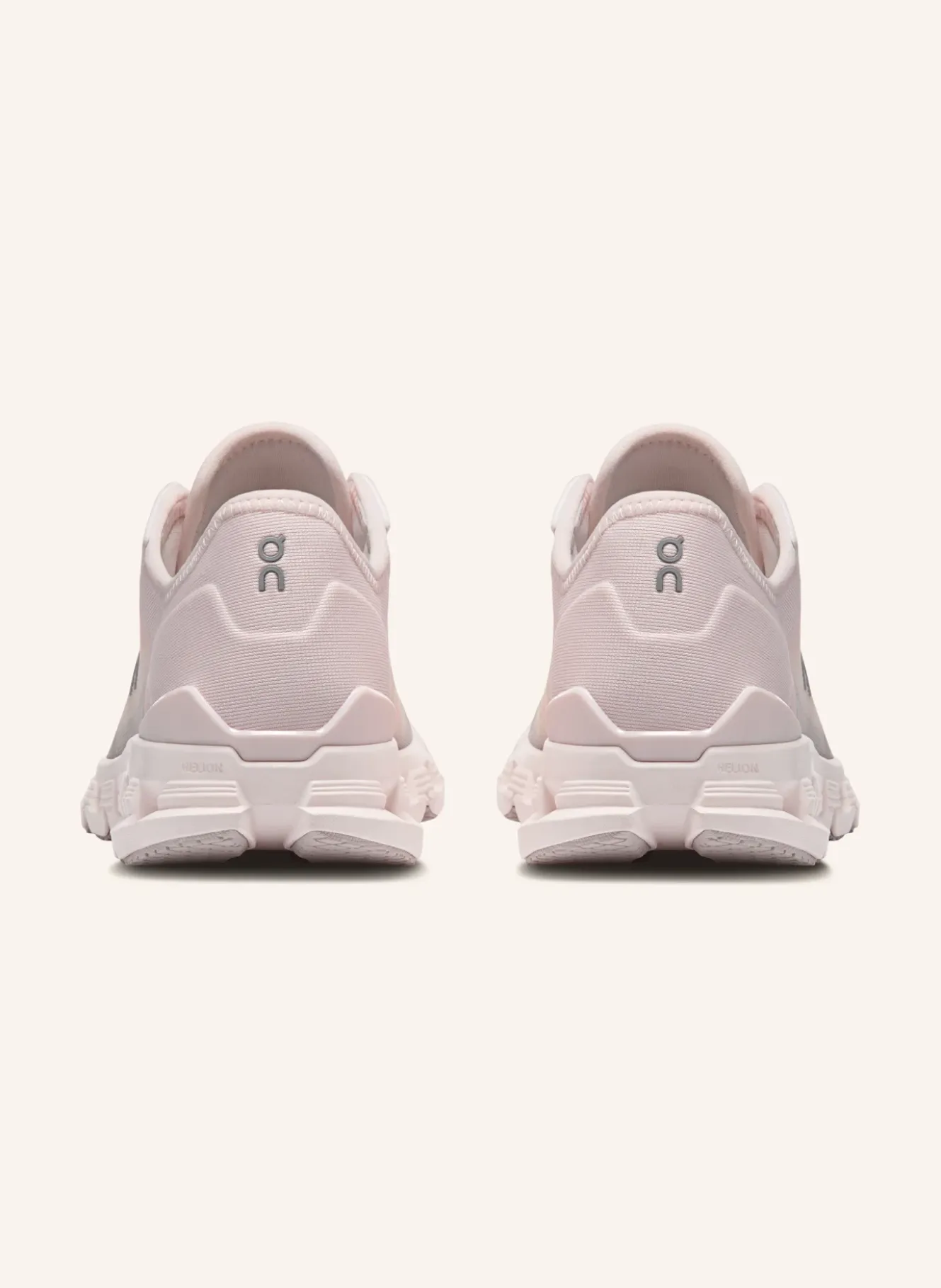 Sneaker CLOUD X4 AD