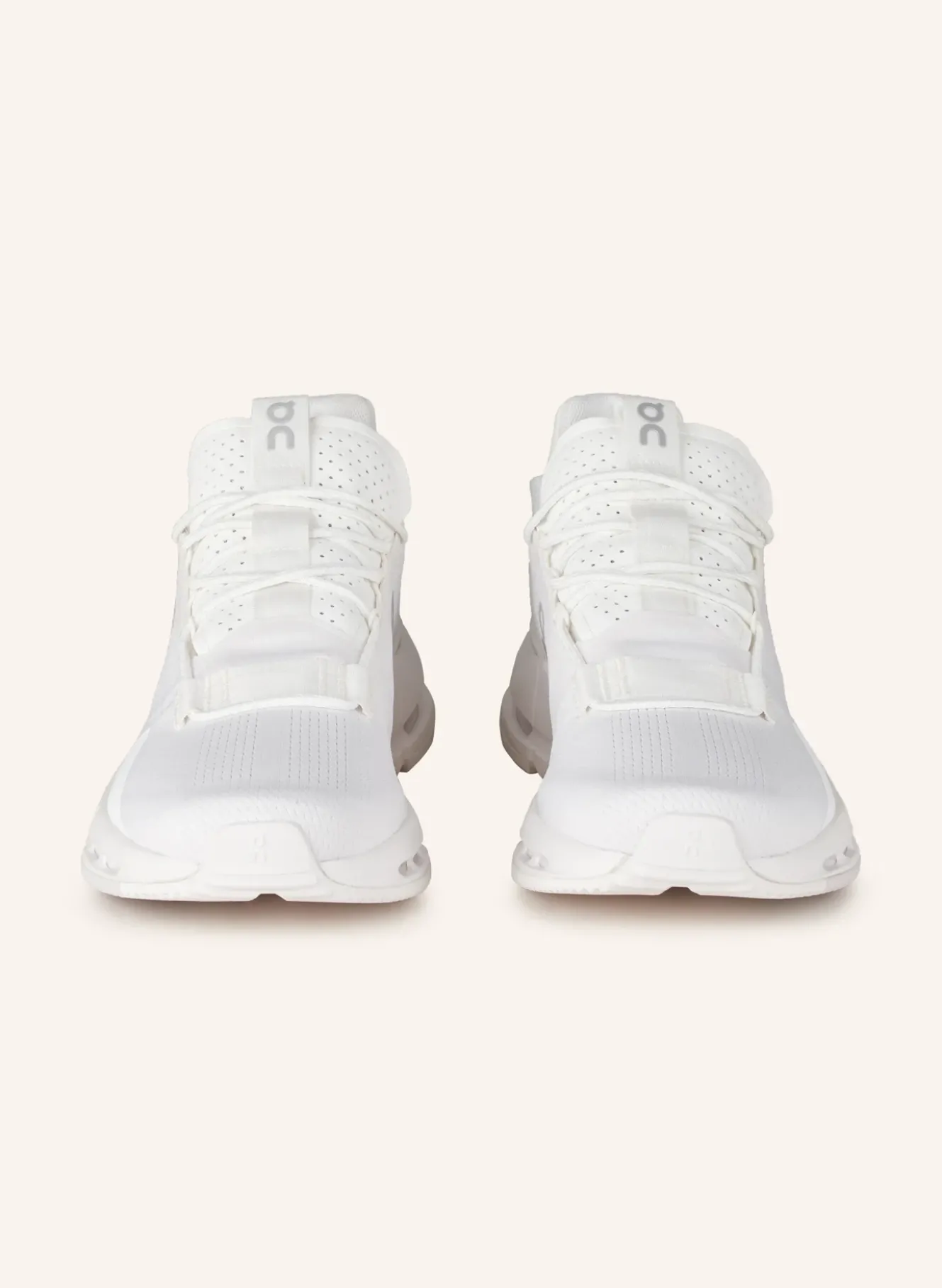 Sneaker CLOUDNOVA 2