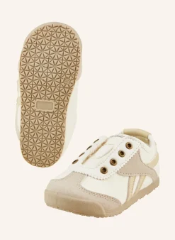Sneaker Farbmix