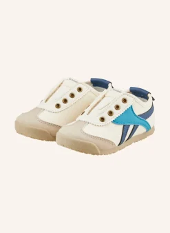 Sneaker Farbmix