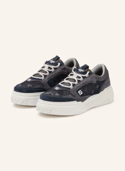 Sneaker FORCE