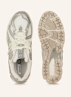 Sneaker 1906R