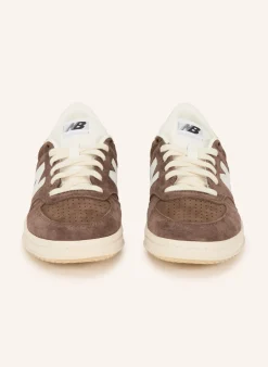 Sneaker T500