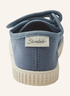 Sneaker uni