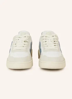 Sneaker V-90