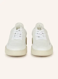 Sneaker V-90