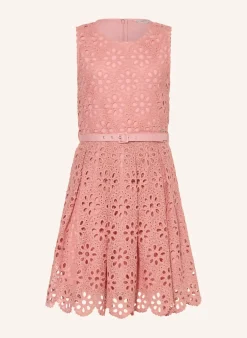Spitzenkleid