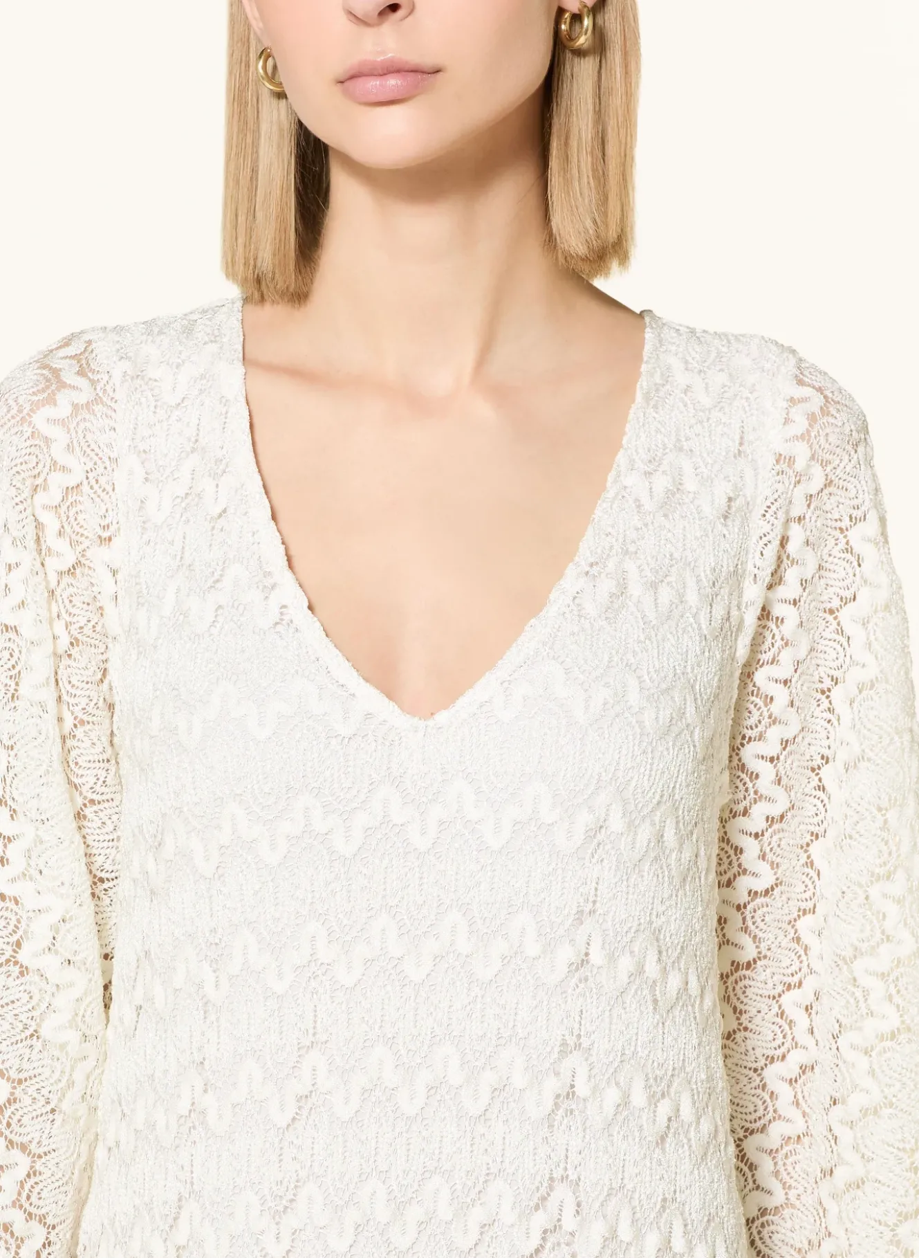 Spitzenkleid mit 3/4-Arm