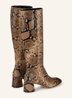 Stiefel