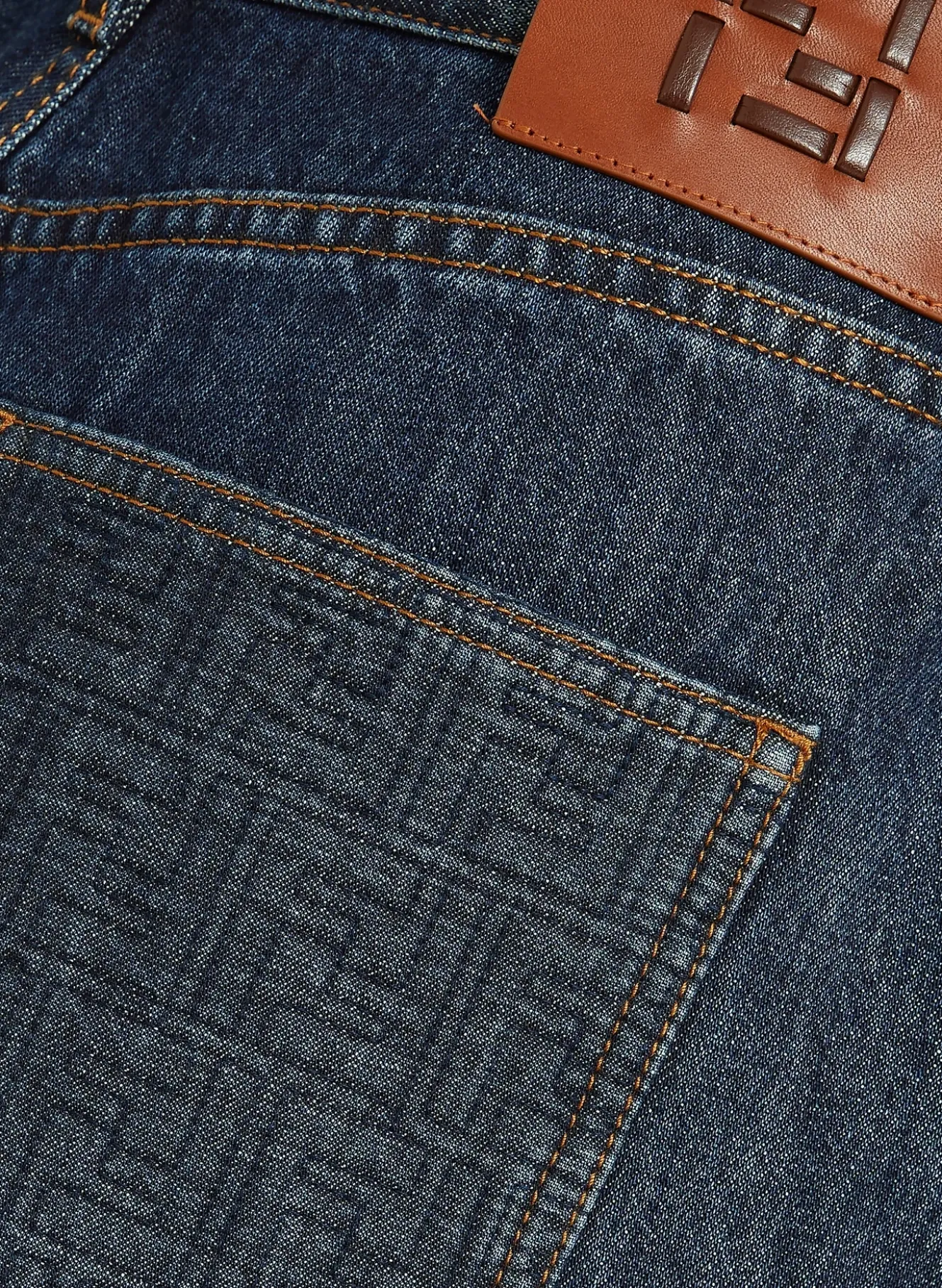Straight Jeans