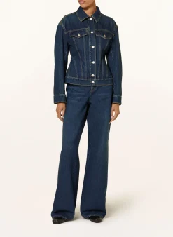 Straight Jeans