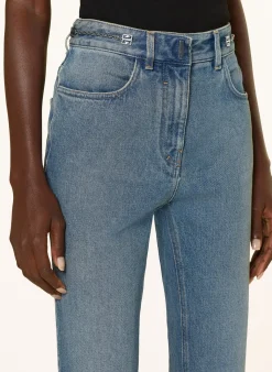 Straight Jeans