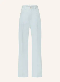 Straight Jeans