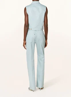 Straight Jeans