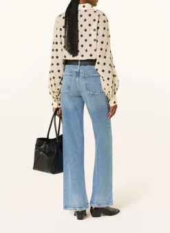 Straight Jeans