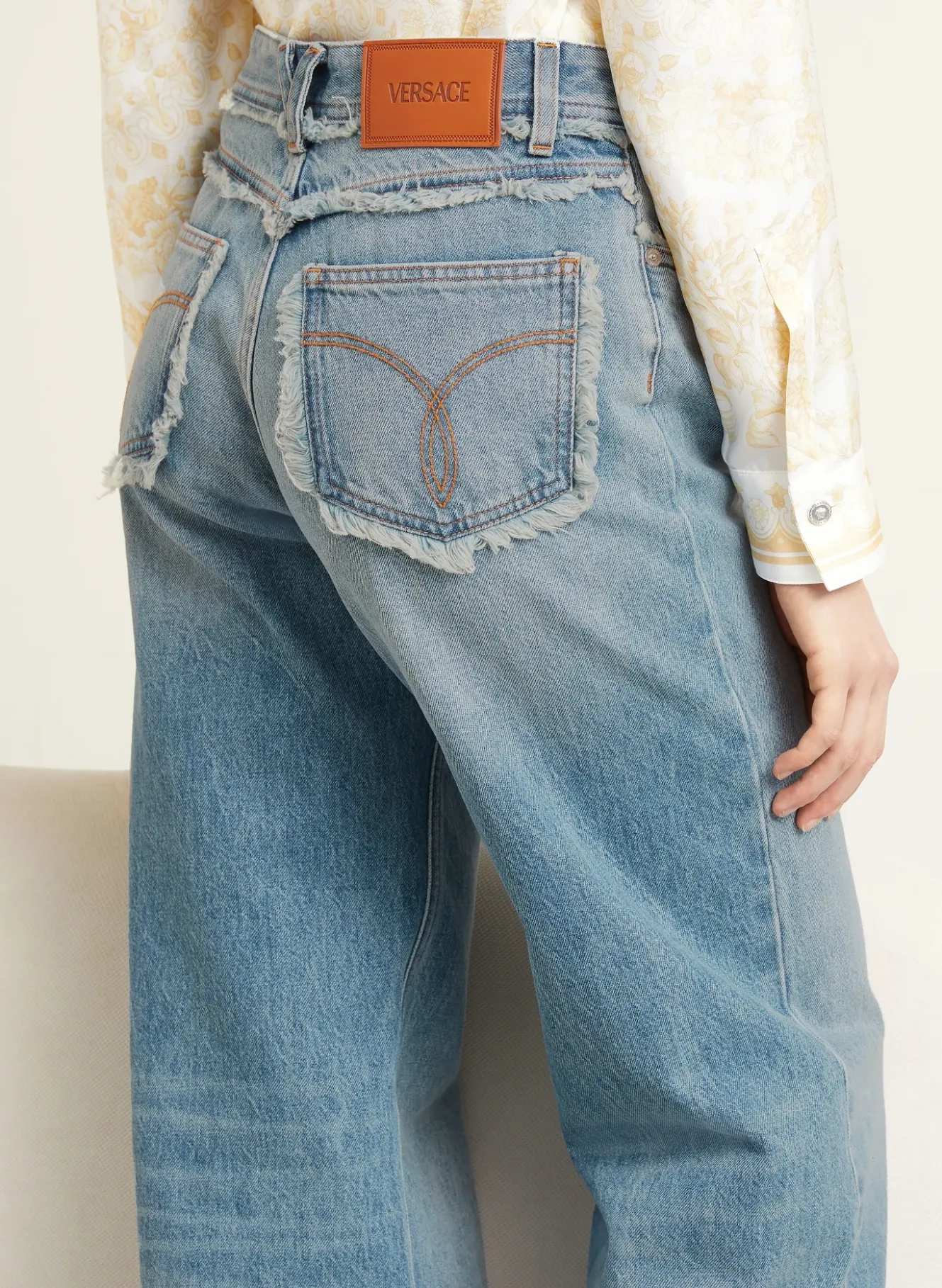 Straight Jeans