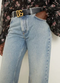 Straight Jeans