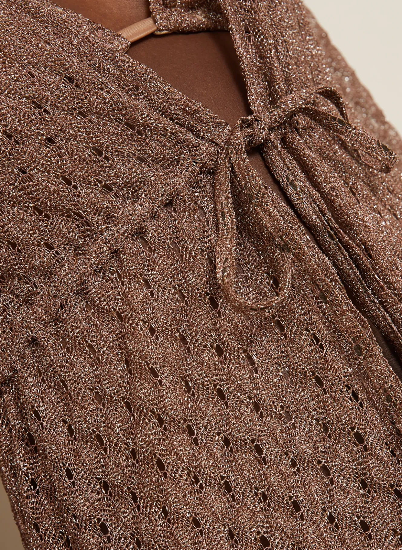 Strandkleid mit Glitzergarn