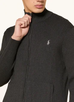 Strickjacke