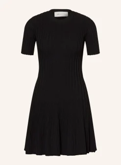 Strickkleid