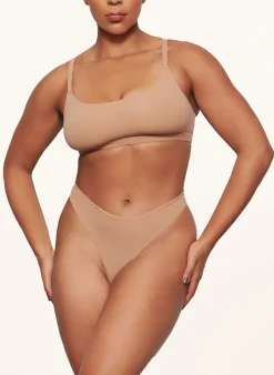 String FITS EVERYBODY