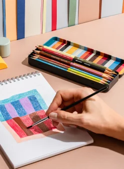 13.-tlg. Set PAUL SMITH: Aquarellstifte und Pinsel