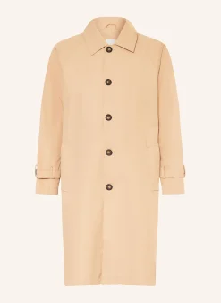 Trenchcoat