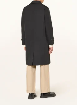 Trenchcoat